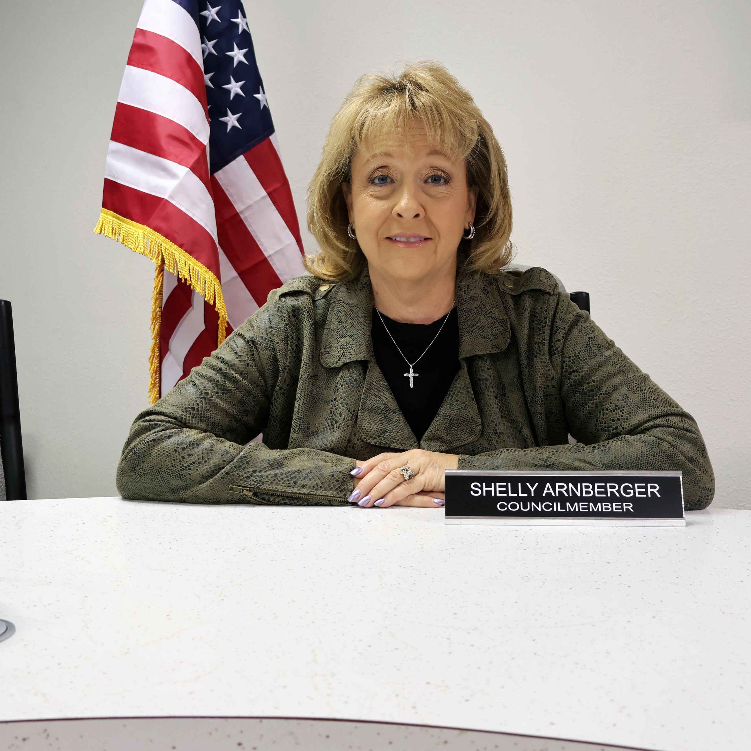 shelly arnberger